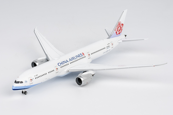 Boeing 787-9 Dreamliner China Airlines B-18811 first 787-9 for China Airlines ULTIMATE with luxurious package  55158