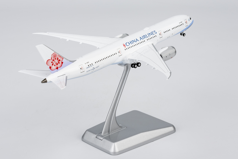 NG Models 55158 Boeing 787-9 Dreamliner China Airlines B-18811 fi