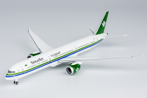 Boeing 787-10 Dreamliner Saudi Arabian Airlines HZ-AR32 Retro cs 56023