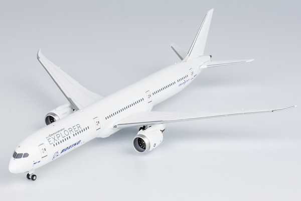Boeing 787-10 Dreamliner Boeing House Colours N8290V Demonstrator Explorer 56025