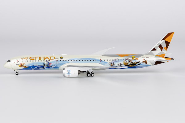 Boeing 787-10 Dreamliner Etihad Airways "Warner Bros. World" A6-BMA  56031