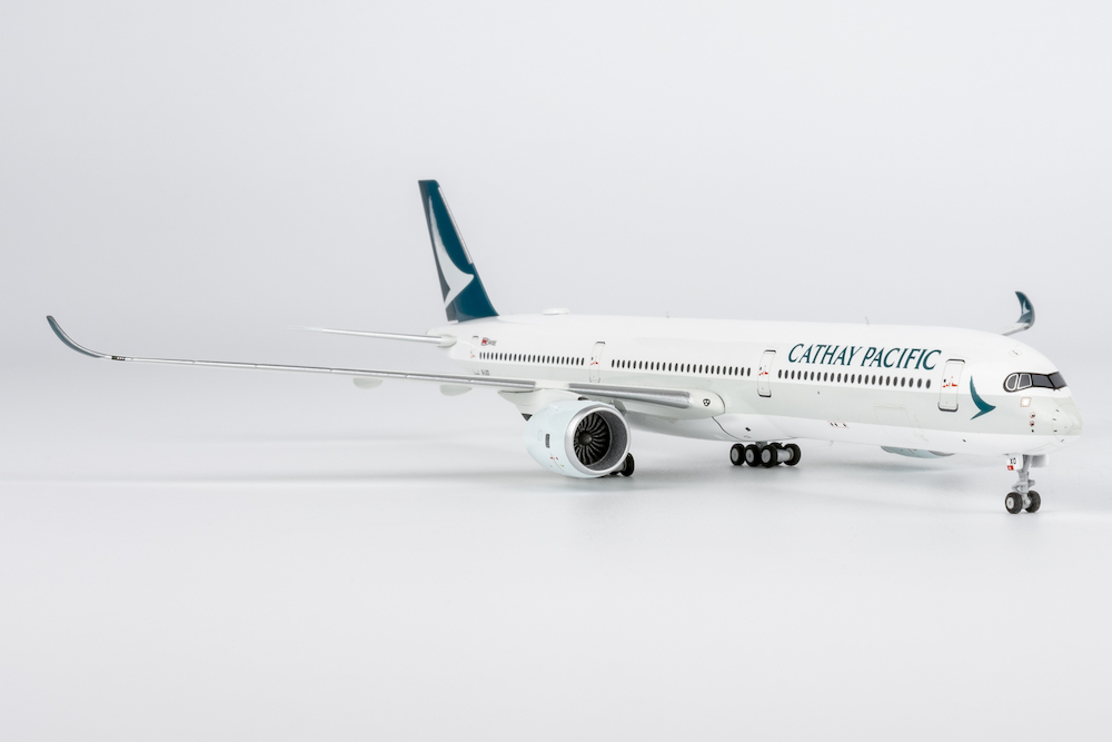 NG Models 57020 Airbus A350-1000 Cathay Pacific B-LXO