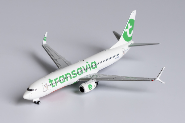 Boeing 737-800  Transavia Airlines PH-HXB with scimitar winglets  58129