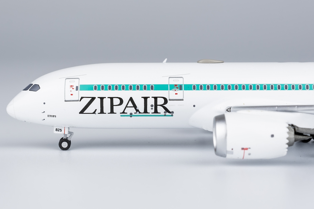 ZIPAIR Boeing 787-8 モデル 1:200 NG Models 59020 Boeing 787-8 Dreamliner ZIPAIR Tokyo JA825J