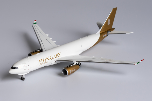 Airbus A330-200F Hungary Air Cargo HA-LHU 61038