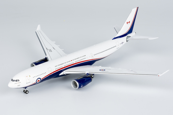 Airbus A330-200 CC-330 Husky Government of Canada / Royal Canadian Air Force 330002 61102