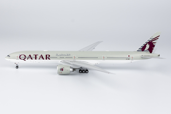 Boeing 777-300ER Qatar Airways A7-BED  73012