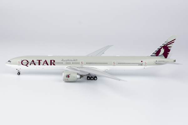 Boeing 777-300ER Qatar Airways A7-BED 73012