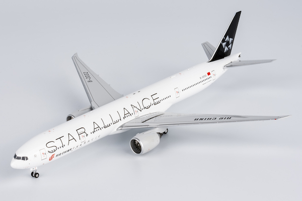 Boeing 777-300ER Air China Star Alliance B-2032  73061