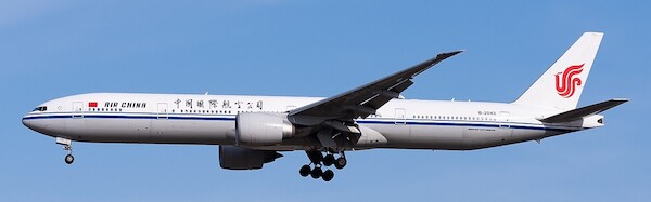 Boeing 777-300ER Air China B-2043  73067