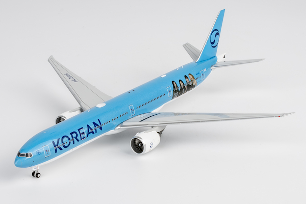 Boeing 777-300ER Korean Air "BlackPink in Korean Air's 2025's" HL2016 (ULTIMATE COLLECTION)  73086