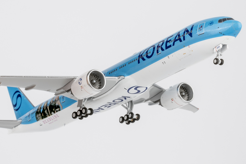 NG Models 73086 Boeing 777-300ER Korean Air 