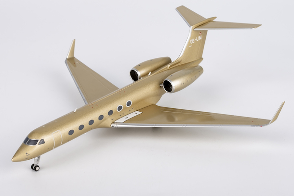 Gulfstream G550 Avcon Jet OE-LIM  75032