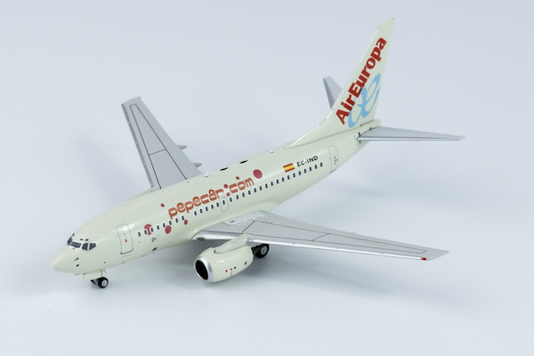 Boeing 737-600 Air Europa EC-IND 'Pepecar.com' 76006
