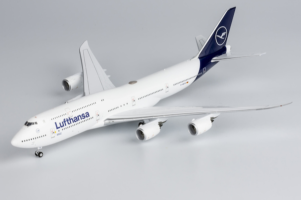 Boeing 747-8 Lufthansa D-ABYA  78027