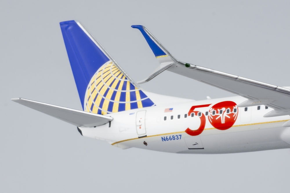 NG Models 79015 Boeing 737-900ER United Airlines Special Olympics