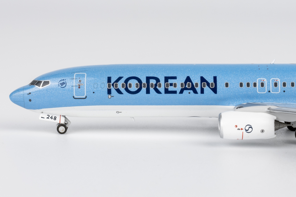 NG Models 79026 Boeing 737-900ER Korean Air HL8248