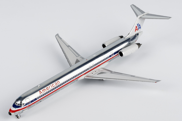 McDonnell Douglas MD82 American Airlines N236AA black nosecone 83008