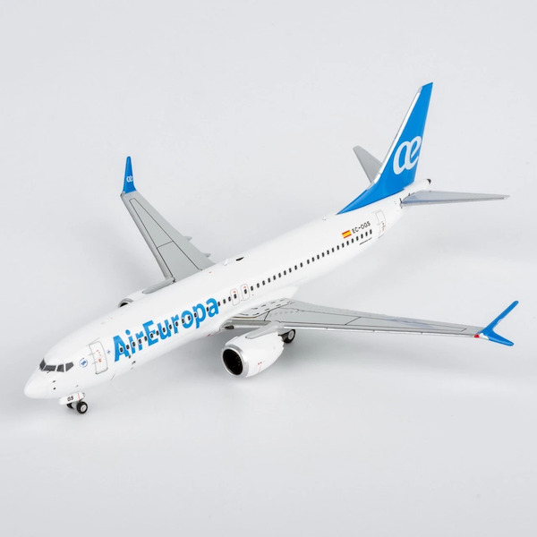 Boeing 737 MAX 8 Air Europa EC-OGS  88044