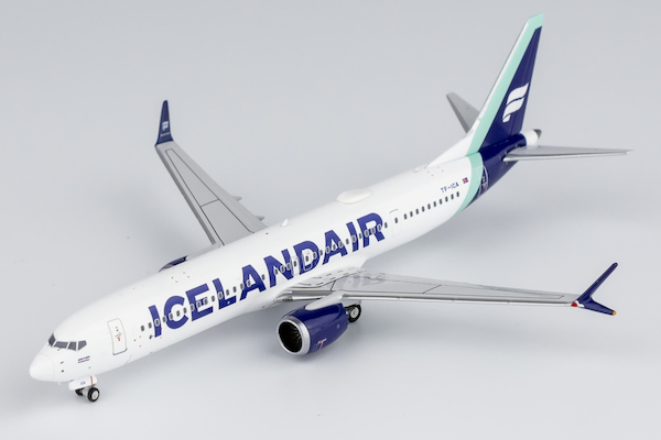 Boeing 737 MAX 9 Icelandair TF-ICA  89005