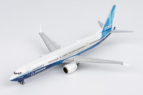 Boeing 737 MAX 10 Boeing House Colors N27752  90005