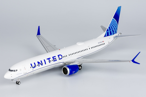 Boeing 737-MAX 9 United Airlines N37555 Blue Evolution livery  94001