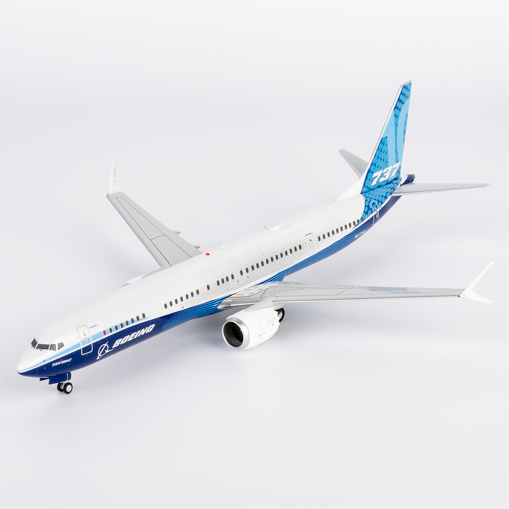 m*4様 NGウィングス 737-10 ボーイングハウスカラー 機体番号N277 NG Models 95006 Boeing 737 MAX 10 House Colors N27752