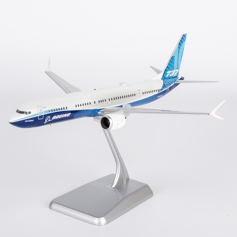 NG Models 95006 Boeing 737 MAX 10 House Colors N27752