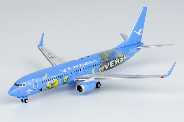 Boeing 737-800 Xiamen Airlines "minions /Universal Resort " B-1913 CXA005