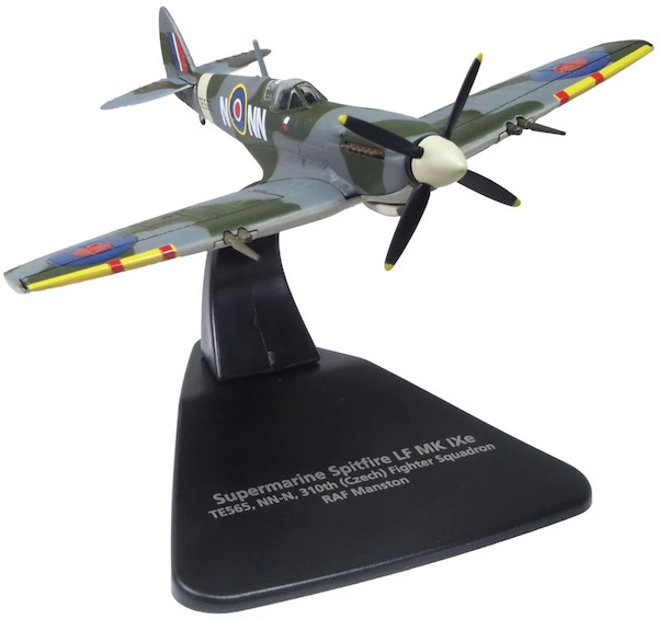 Spitfire IXE RAF No.310 (czech) Sqn. Manston  AC123
