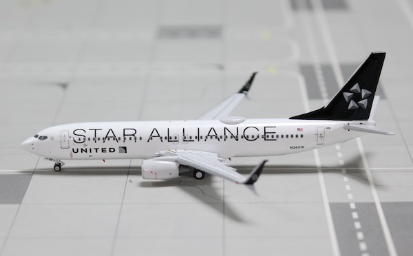 Boeing 737-800 United Airlines, Star Alliance N26210 202232