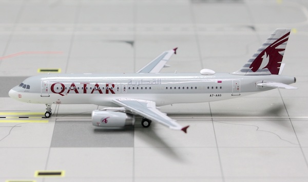 Airbus A320-232 Qatar Airways A7-AAG  52319
