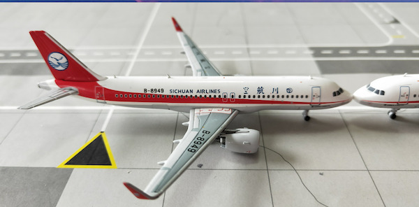 Airbus A320neo Sichuan Airlines B-8949 PMB-8949