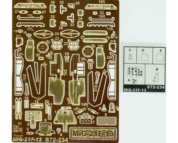 Detailset Mikoyan MiG21F-13 Fishbed (Revell)  S72-234