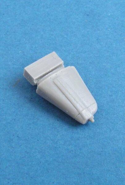A37 Dragonfly fuselage tail cone with 1 navigation light (Trumpeter) U4854