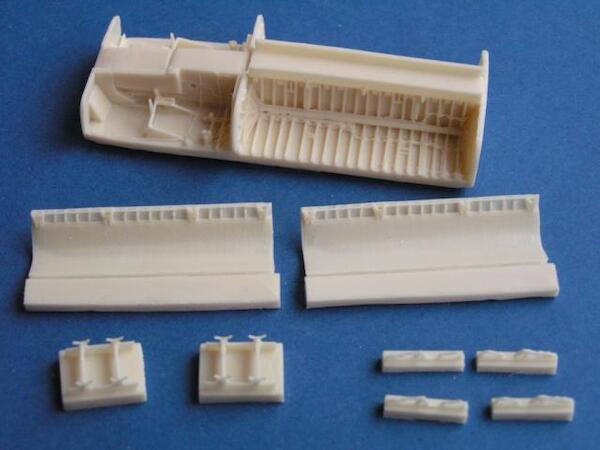 Lockheed S3A Viking bomb bay and main wheel well (Hasegawa/Revell) U72-80