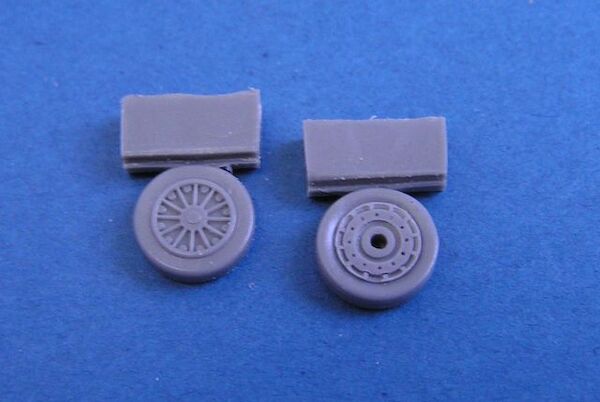 Douglas A-4A/B/C/E/P Skyhawk Mainwheels (Airfix)  u72139