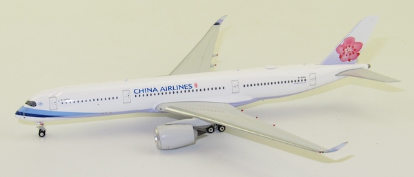 Airbus A350-900 China Airlines B-18916 04271