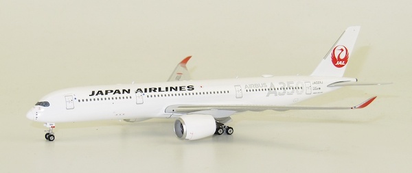 Airbus A350-900 JAL "Silver" JA02XJ 04278