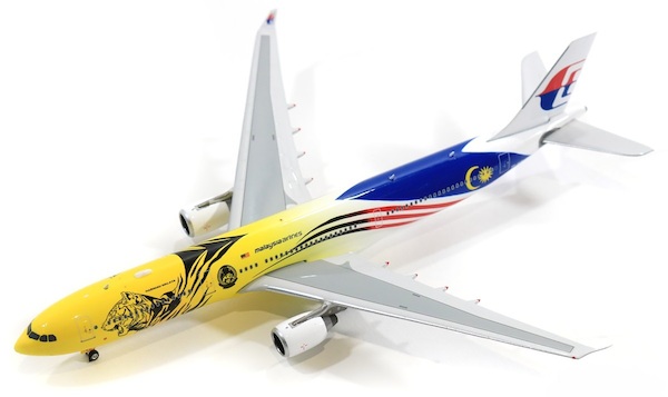 Airbus A330-300 Malaysia Airlines Harimau Malaya 9M-MTG 04361