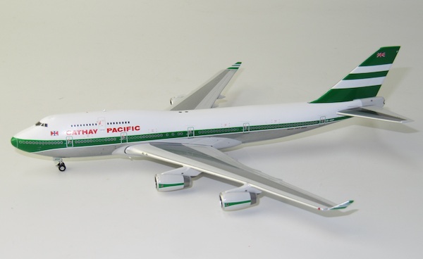 Boeing 747-400 Cathay Pacific VR-HOP Polish 04392