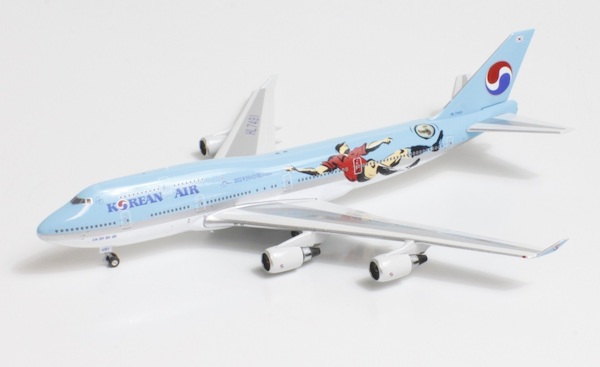 Boeing 747-400 Korean Air World cup 2002 HL7491 04447
