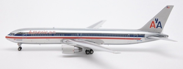 Boeing 767-300ER American Airlines (polish) N396AN 04556