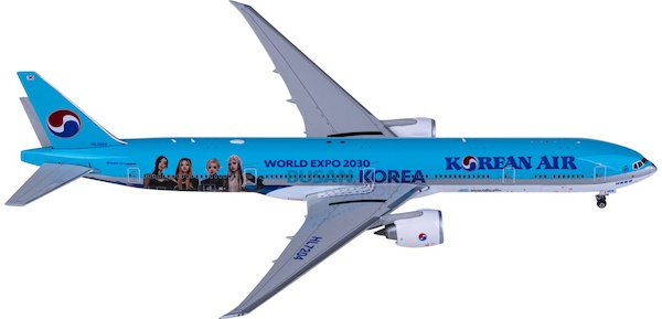 Boeing 777-300ER Korean Air HL7204 'Black Pink' World Expo 2030 Busan Korea 04562