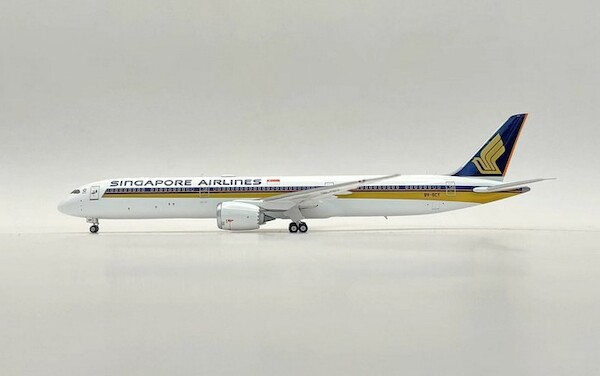 Boeing 787-10 Dreamliner Singapore Airlines 9V-SCY  04605