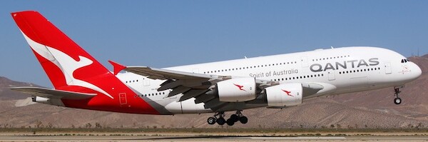 Airbus A380 Qantas VH-OQF  04642