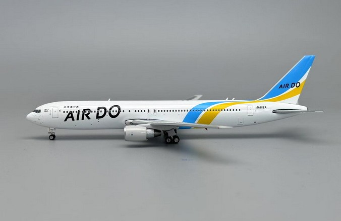 フェニックス　AIR DO 767-300 1/400　Phoenix Air Do Boeing 767-300 JA607A Rokon Jet Die-Cast Model