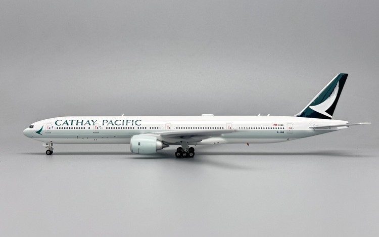 コウメイ777 Phoenix-models 04650 Boeing 777-300 Cathay Pacific B-HNQ