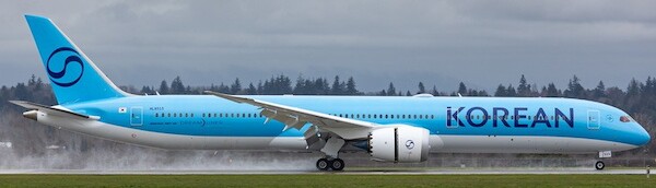 Boeing 787-10 Dreamliner Korean Air HL8515  04652