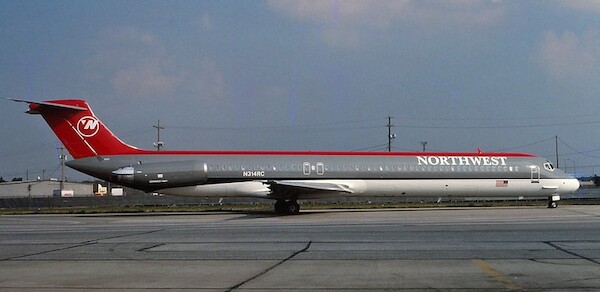 McDonnell Douglas MD82 Northwest N314RC 04661